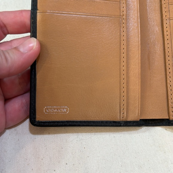 Coach Black leather wallet EUC - Picture 4 of 6